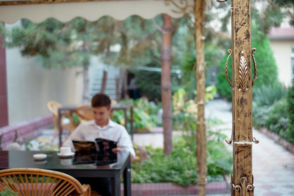 Grand Hotel Бишкек Экстерьер фото